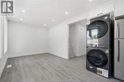 2490 George Avenue Windsor ON N8W 4M5