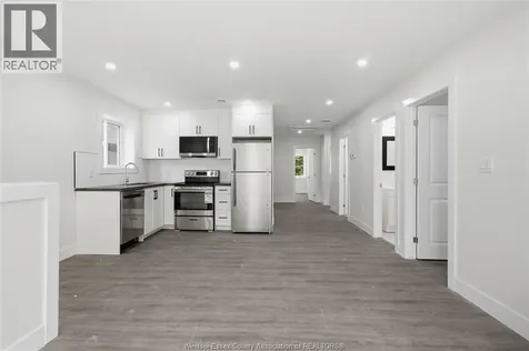 2490 George Avenue Windsor ON N8W 4M5