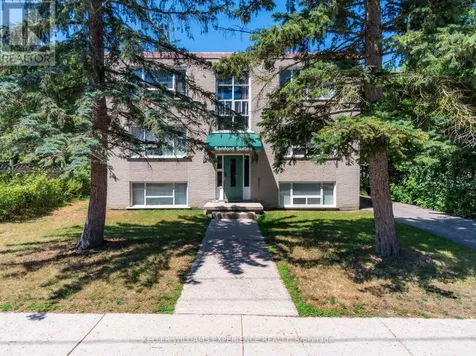 74 Sanford Street Barrie (lakeshore) ON L4N 3C5