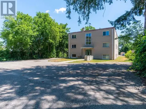 74 Sanford Street Barrie (lakeshore) ON L4N 3C5