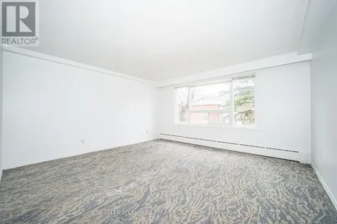 74 Sanford Street Barrie (lakeshore) ON L4N 3C5