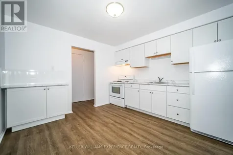 74 Sanford Street Barrie (lakeshore) ON L4N 3C5