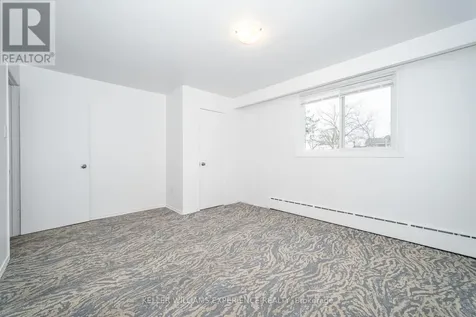 74 Sanford Street Barrie (lakeshore) ON L4N 3C5