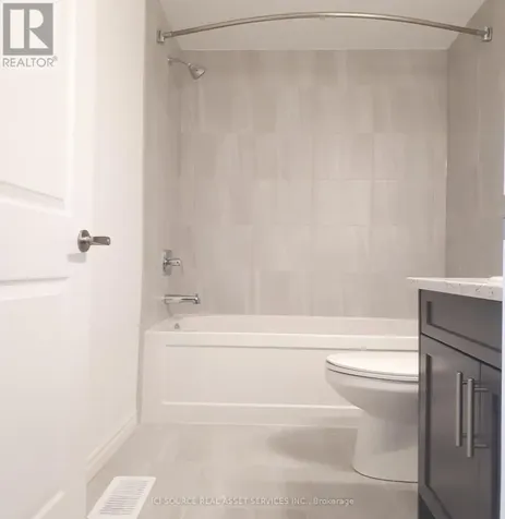 4 Bellhouse Avenue Brantford ON N3T 0T9
