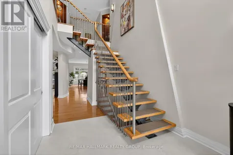 1934 Lenester Avenue Ottawa ON K2A 1J9