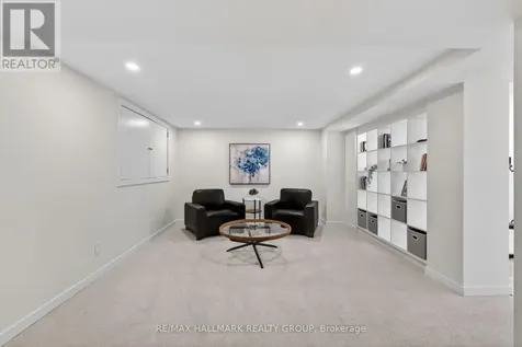 1934 Lenester Avenue Ottawa ON K2A 1J9