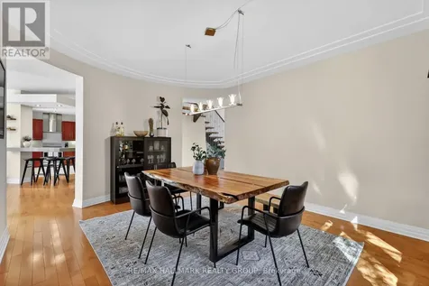 1934 Lenester Avenue Ottawa ON K2A 1J9