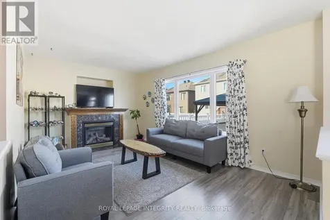 127 Stoney Pond Court Ottawa ON K2S 2E6