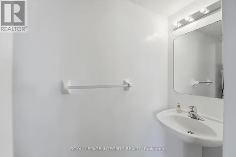 127 Stoney Pond Court Ottawa ON K2S 2E6