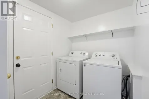 127 Stoney Pond Court Ottawa ON K2S 2E6