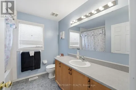 127 Stoney Pond Court Ottawa ON K2S 2E6