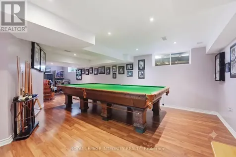 127 Stoney Pond Court Ottawa ON K2S 2E6