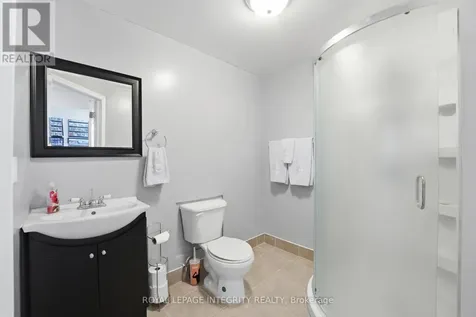 127 Stoney Pond Court Ottawa ON K2S 2E6