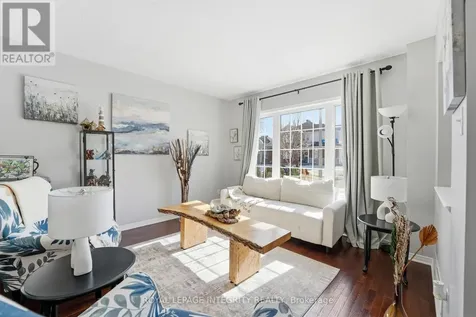 127 Stoney Pond Court Ottawa ON K2S 2E6