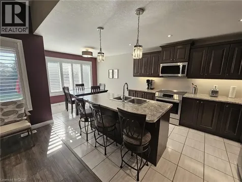 98 Allandale Crescent Simcoe ON N3Y 0B4