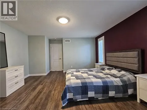 98 Allandale Crescent Simcoe ON N3Y 0B4