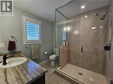 98 Allandale Crescent Simcoe ON N3Y 0B4