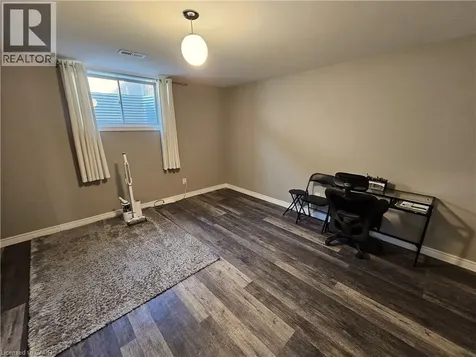 98 Allandale Crescent Simcoe ON N3Y 0B4
