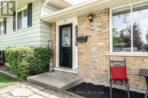 9 Simpson Court Stratford ON N5A 6Y3