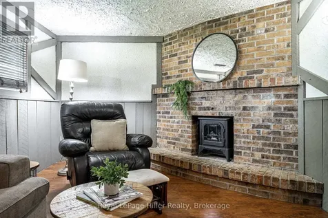 9 Simpson Court Stratford ON N5A 6Y3