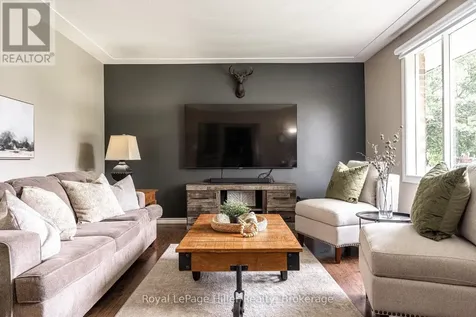 9 Simpson Court Stratford ON N5A 6Y3
