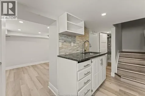 972 Wellington Avenue Windsor ON N9A 5J8