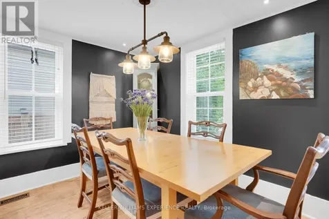 15 Leonard Avenue Penetanguishene ON L9M 1E3