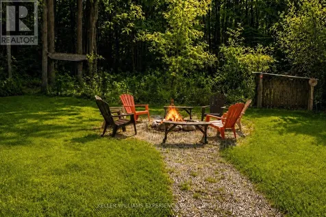 15 Leonard Avenue Penetanguishene ON L9M 1E3