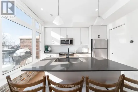 8167 Kipling Avenue Vaughan (west Woodbridge) ON L4L 0G4