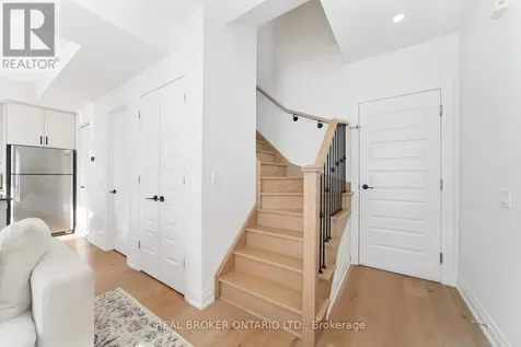 8167 Kipling Avenue Vaughan (west Woodbridge) ON L4L 0G4