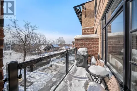 8167 Kipling Avenue Vaughan (west Woodbridge) ON L4L 0G4
