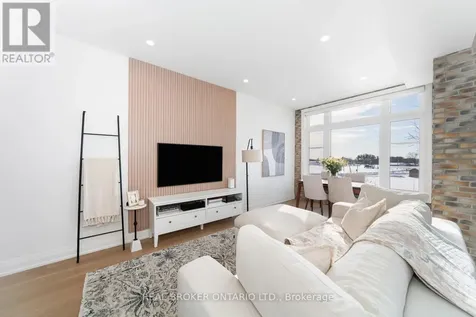 8167 Kipling Avenue Vaughan (west Woodbridge) ON L4L 0G4
