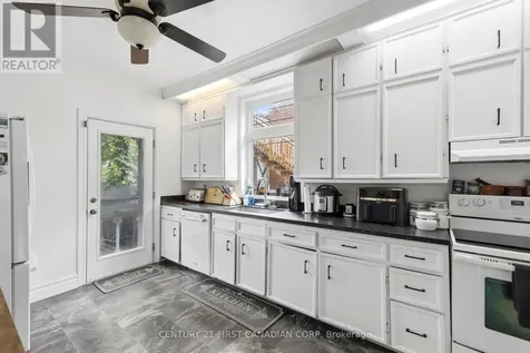 95 Myrtle Street North St. Thomas ON N5R 2E9