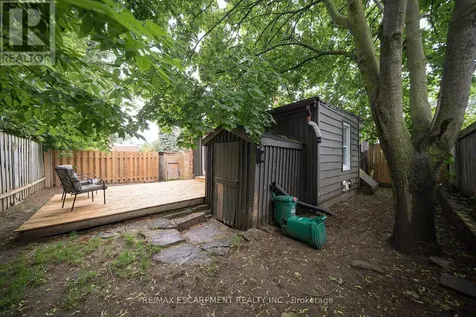 15 Margueretta Street Brantford ON N3R 1M8