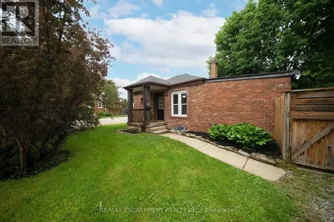 15 Margueretta Street Brantford ON N3R 1M8