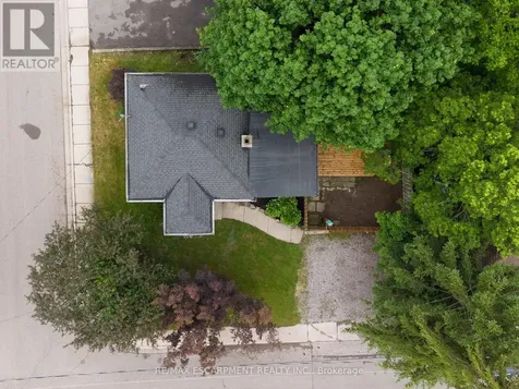 15 Margueretta Street Brantford ON N3R 1M8