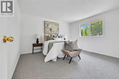 9955 Ridge Road Windsor ON N8R 1G5