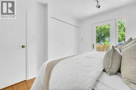 9955 Ridge Road Windsor ON N8R 1G5