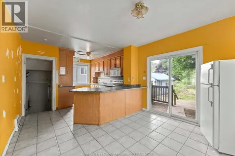 1651 Francois Road Windsor ON N8Y 4L8