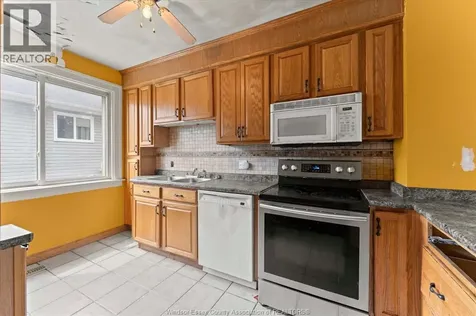 1651 Francois Road Windsor ON N8Y 4L8