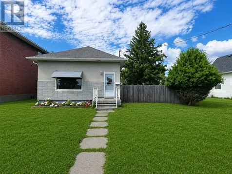 240 Third St W Fort Frances ON P9A 3A5