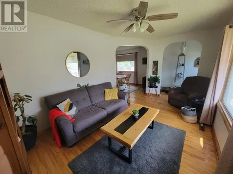 240 Third St W Fort Frances ON P9A 3A5