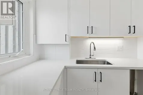 1081 Ambleside Drive Ottawa ON K2B 8C8