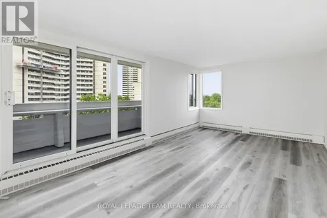 1081 Ambleside Drive Ottawa ON K2B 8C8