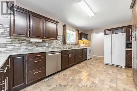 3005 Mccarthy Road Ottawa ON K1V 8K7