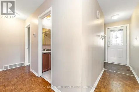 3005 Mccarthy Road Ottawa ON K1V 8K7