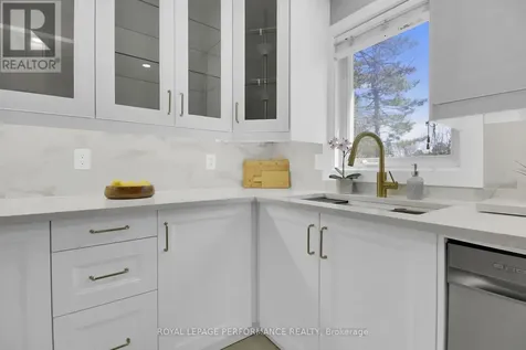 1770 Cabaret Lane Ottawa ON K4A 2G1