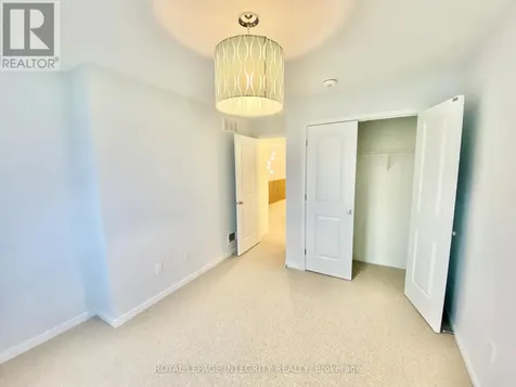513 Cope Drive Ottawa ON K2S 1B6