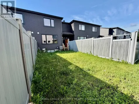 513 Cope Drive Ottawa ON K2S 1B6