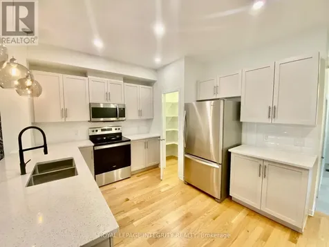 513 Cope Drive Ottawa ON K2S 1B6
